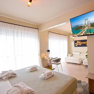 John'S Hotel